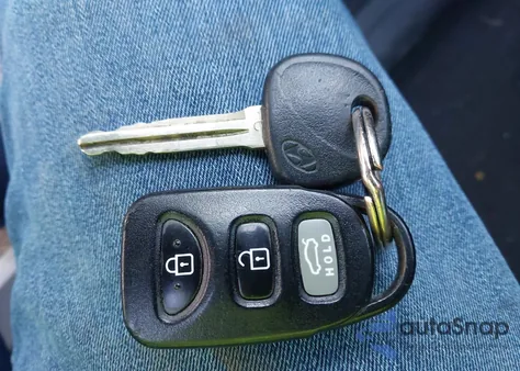 2014 Hyundai Elantra Se z USA, uszkodzony, nr VIN 5NPDH4AE6EH456221